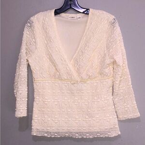 Cato Women’s Off White V-Neck Doily Textured Blouse Top